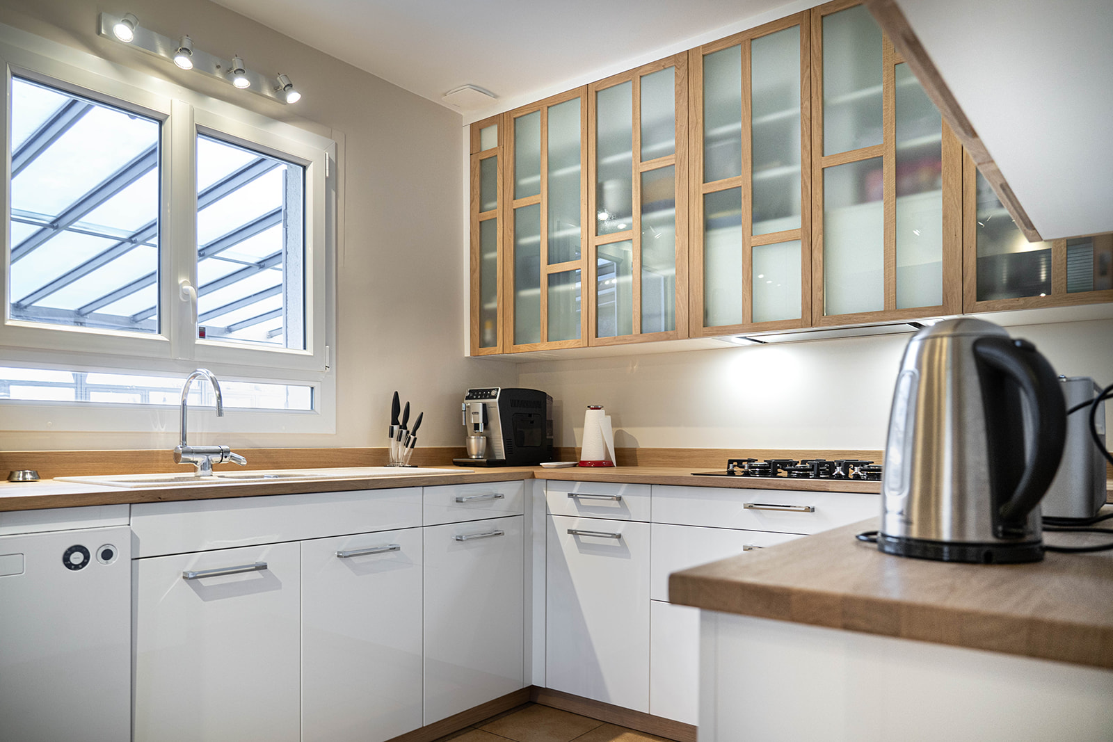 cuisine-style-scandinave-deco-vazard-home-cuisines-neubourg-eure