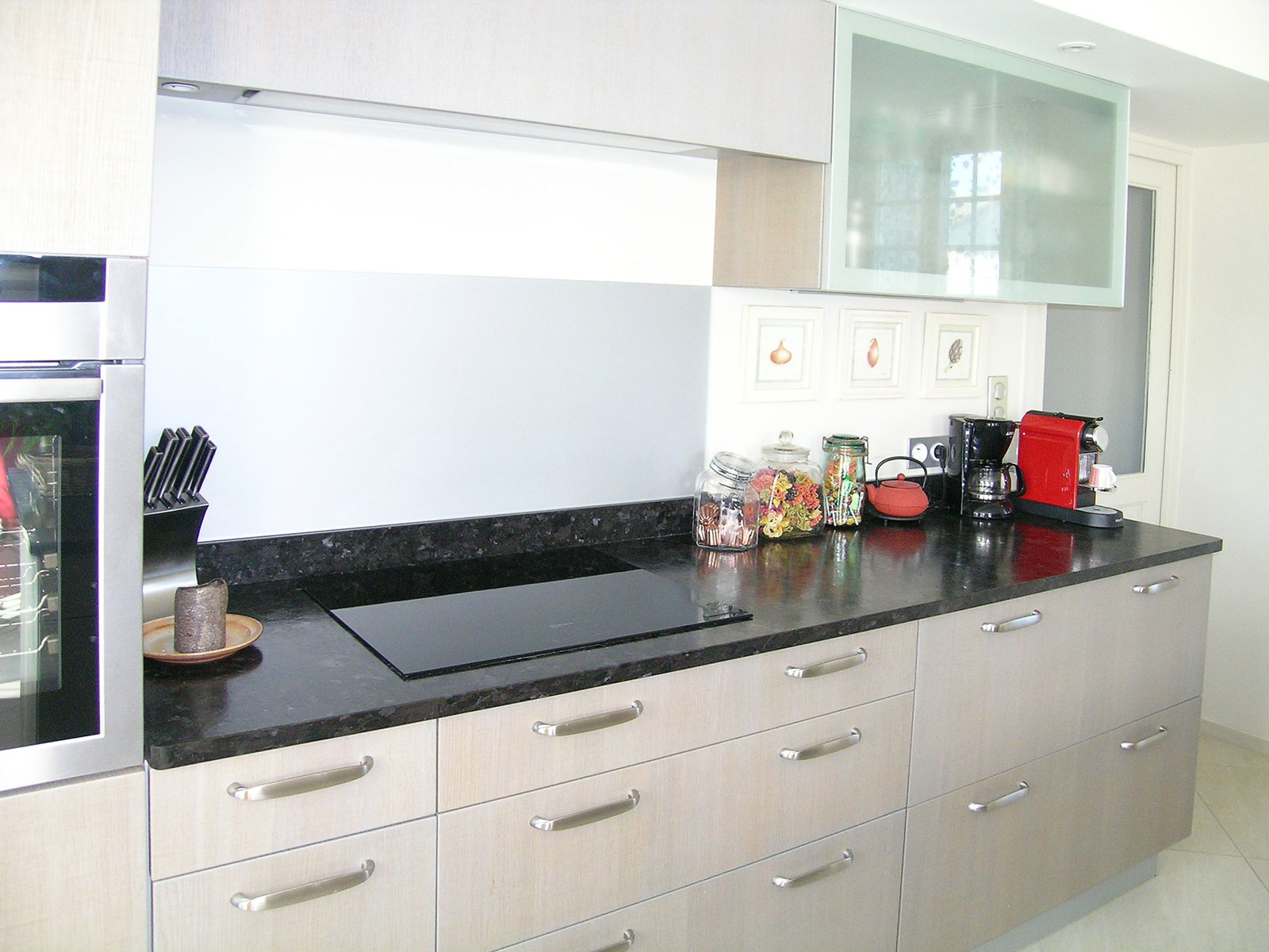 cuisine-style-contemporain-rangement-tiroirs-vazard-home-cuisines-neubourg-normandie