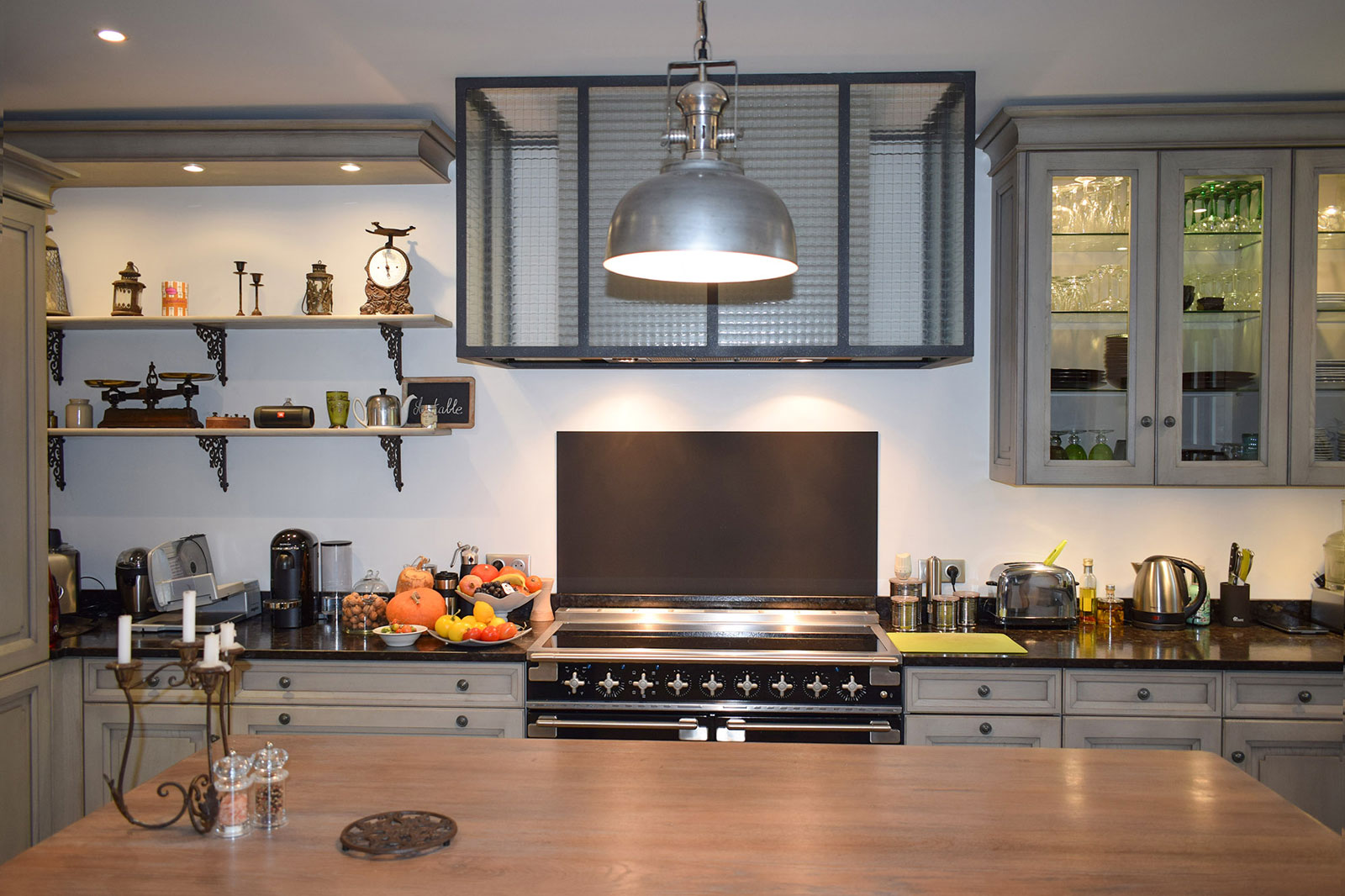 cuisine-style-cottage-urbain-ambiance-deco-vazard-home-cuisines-neubourg-evreux