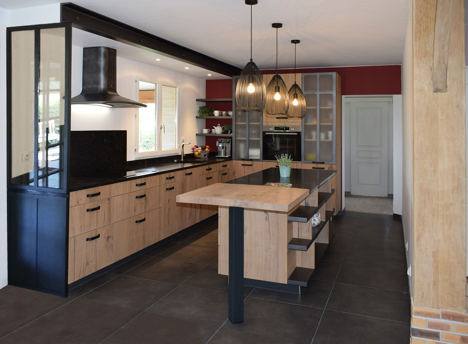 vazard-cuisine-style-industriel-bois-ilot-rangement-vazard-home-cuisines-neubourg-bernay