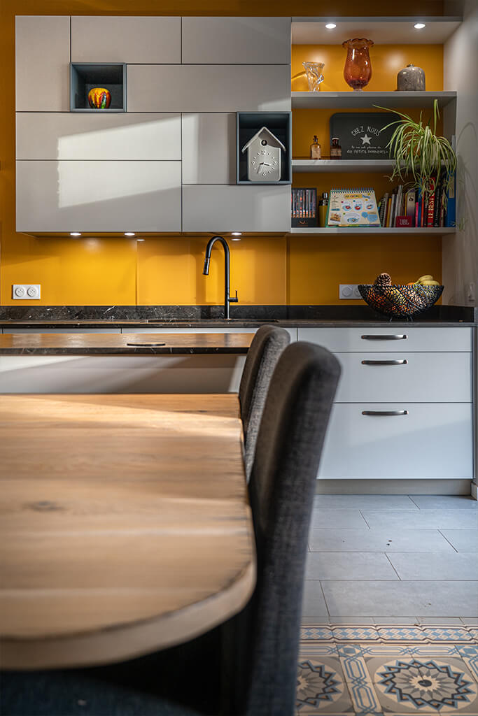 cuisine-cottage-urbain-coin-repas-vazard-home-cuisines-neubourg-evreux